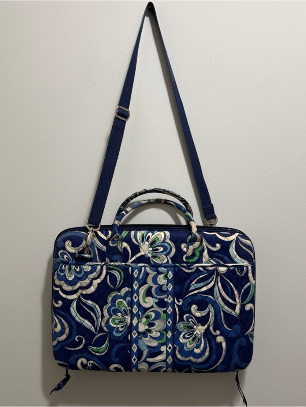 Vera Bradley Laptop Hard Shell Case Travel Bag + Shoulder Strap Floral 17 x 12